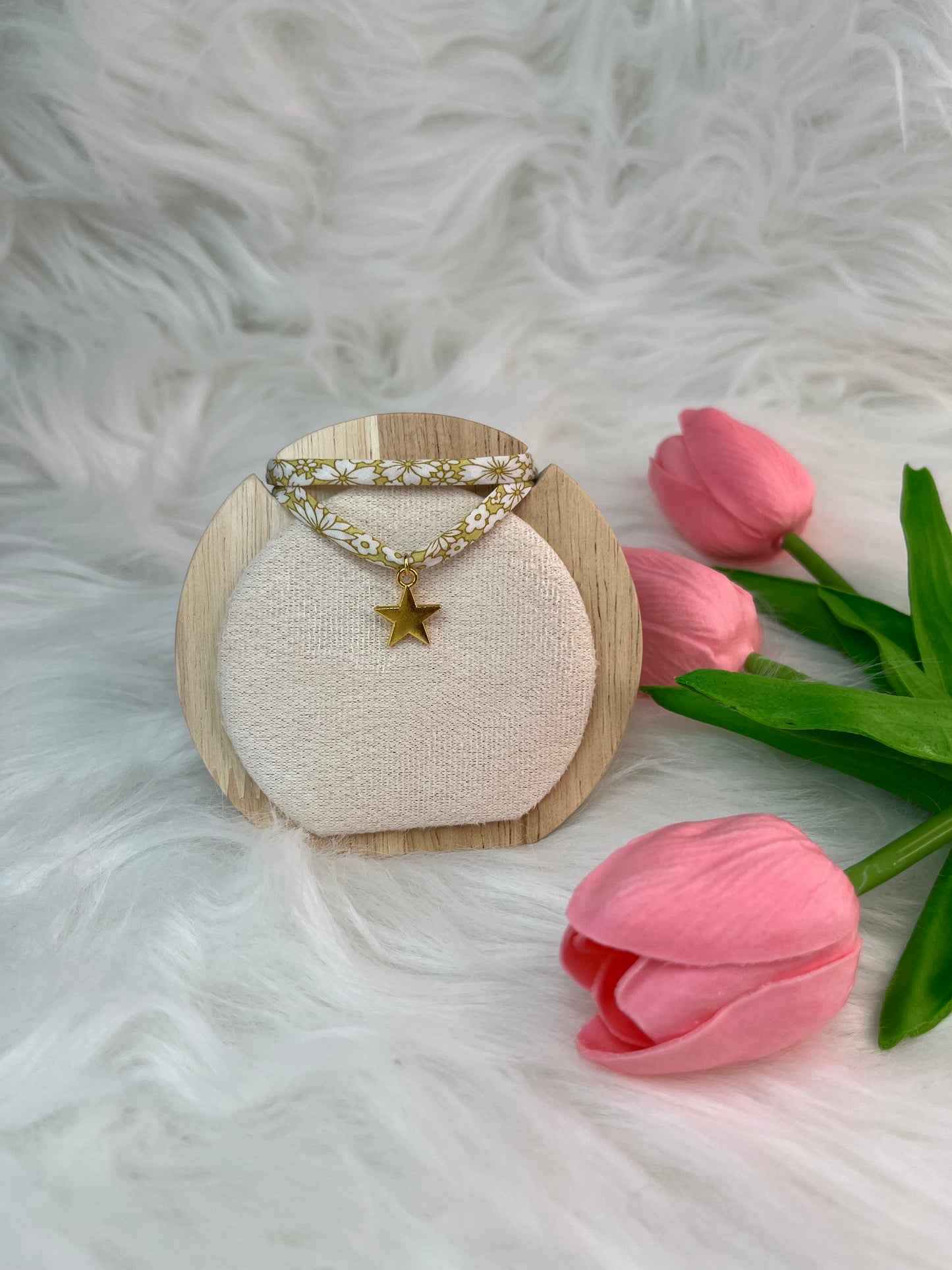 🌼Bracelet Suzanne à breloque 🌼